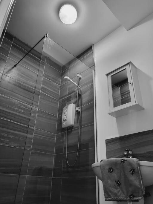High Street, 2 Bed, Newly Refurb Apartment Leamington Spa Ngoại thất bức ảnh