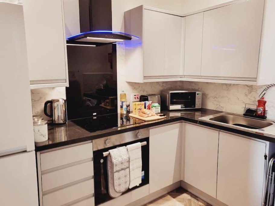 High Street, 2 Bed, Newly Refurb Apartment Leamington Spa Ngoại thất bức ảnh